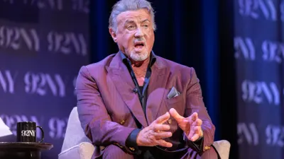 Recuerda Sylvester Stallone ‘Rocky’ a 50 años de su estreno y habla de su éxito