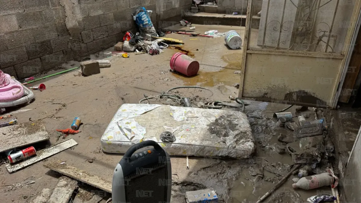 Lluvias abren zanja y afectan viviendas en Granjas de Chapultepec
