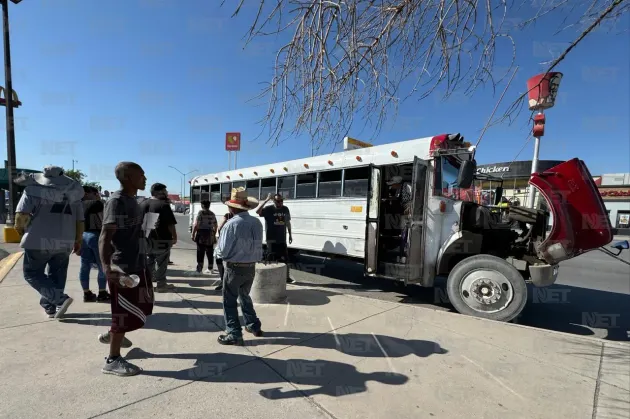 Rutera se queda sin frenos y desalojan a pasajeros en la Óscar Flores