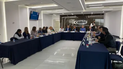 Detalla JMAS avances en infraestructura hidráulica ante empresarios de Juárez