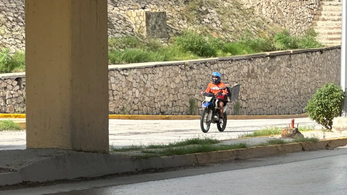 Permanecen abiertos pasos a desnivel hacia la Zona Centro tras lluvias