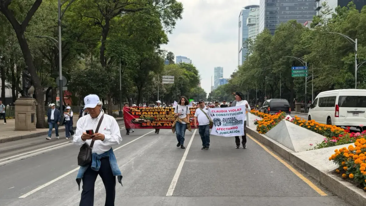 Mantiene CNTE protestas pese a diálogo con Gobierno a horas del Mundial