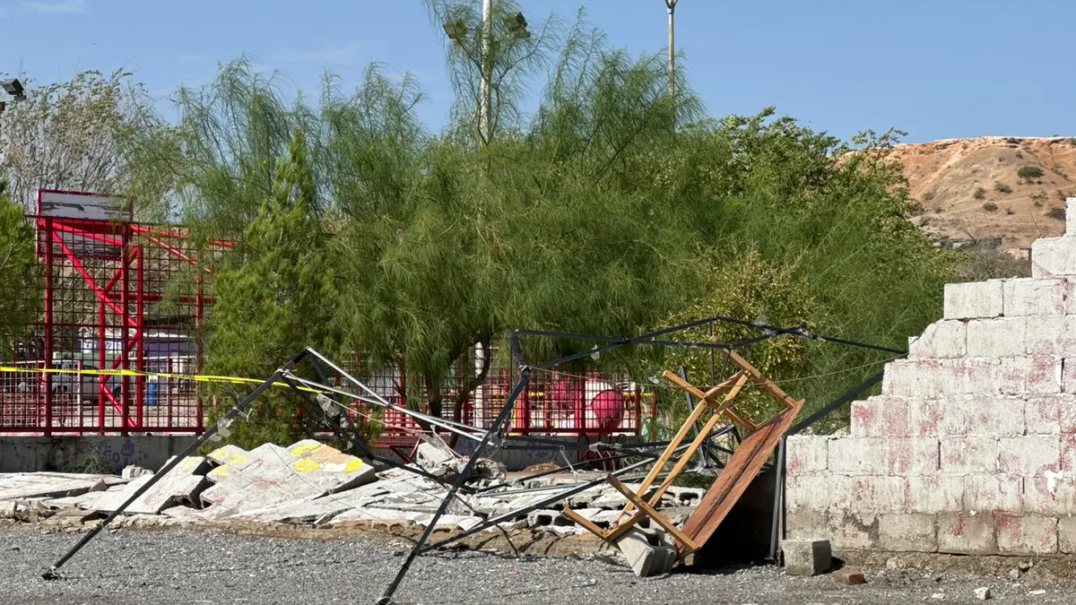 Comerciantes de segundas en Anapra temen perder su espacio tras colapso de barda