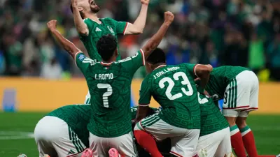 Aclara SEP si suspenderá clases el lunes si México vence a Inglaterra