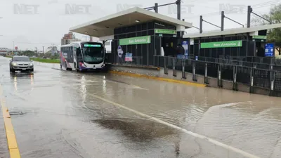 Lluvias complican operación de la ruta troncal en Juárez