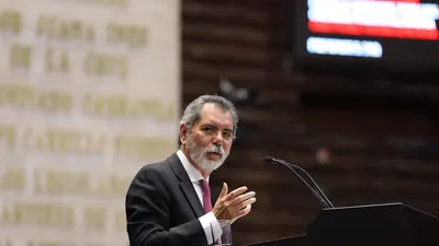 Defiende Hacienda fortaleza económica de México ante volatilidad global