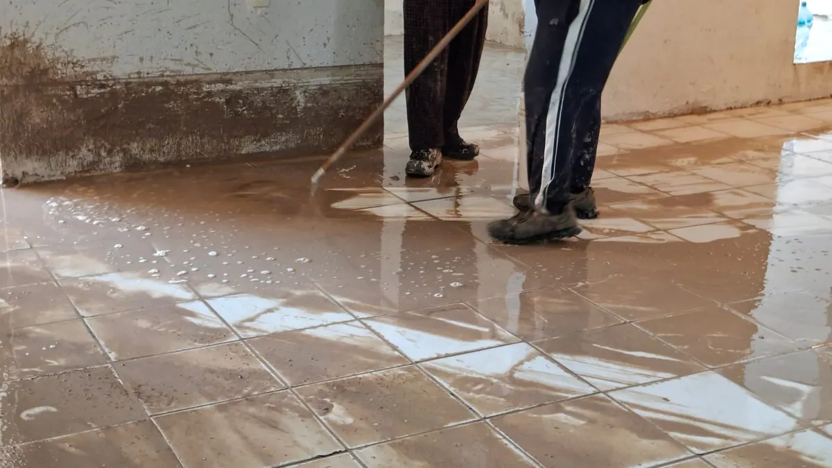 La Fronteriza se levanta tras la inundación