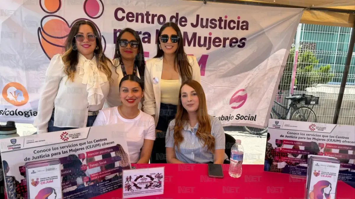 Reciben mujeres atención médica y trámites en feria del Cejum