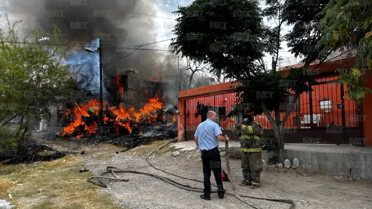 Arde vivienda en colonia Juárez; suman 5 incendios activos en distintos puntos