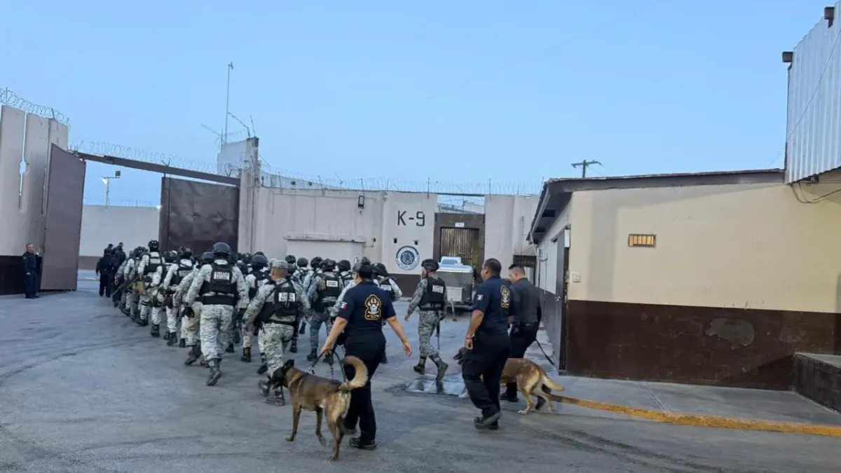 Realizan operativo en Cereso 3 y aseguran objetos prohibidos