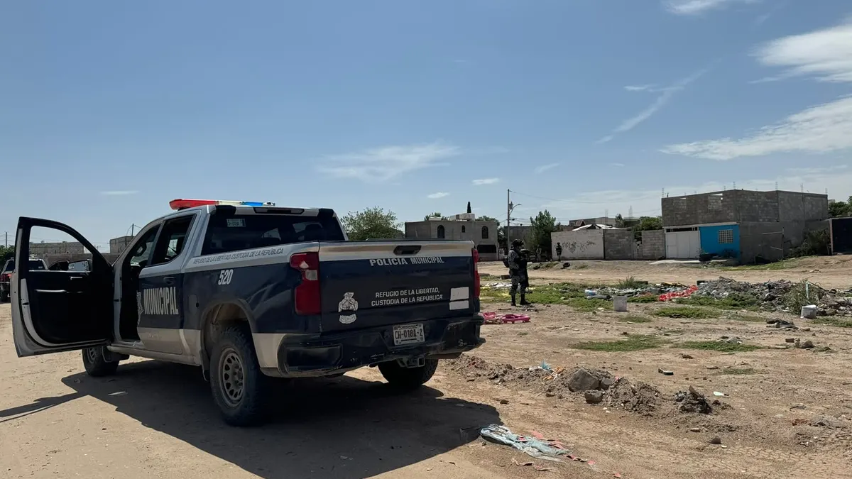 Localizan maleta con restos humanos en calles de la colonia Castillo Peraza