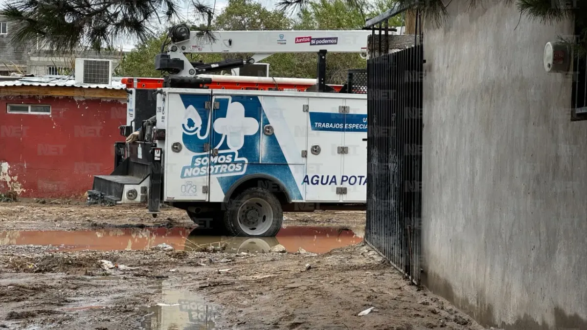 Lluvias abren zanja y afectan viviendas en Granjas de Chapultepec