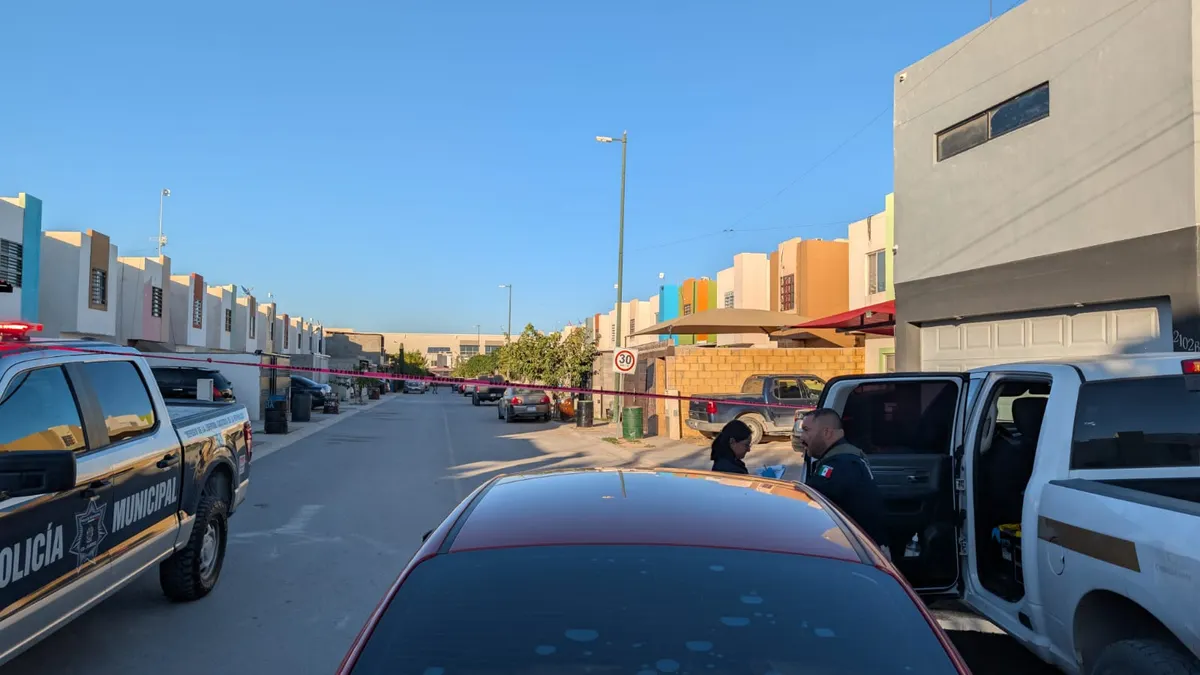 Encuentran a hombre asesinado a balazos en vivienda de Cerradas de San Pedro