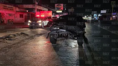 Choque entre pickup y camioneta deja un herido en avenida Waterfill