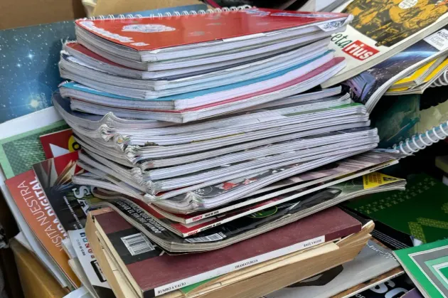 Invitan a donar libros y cuadernos para apoyar a animales rescatados