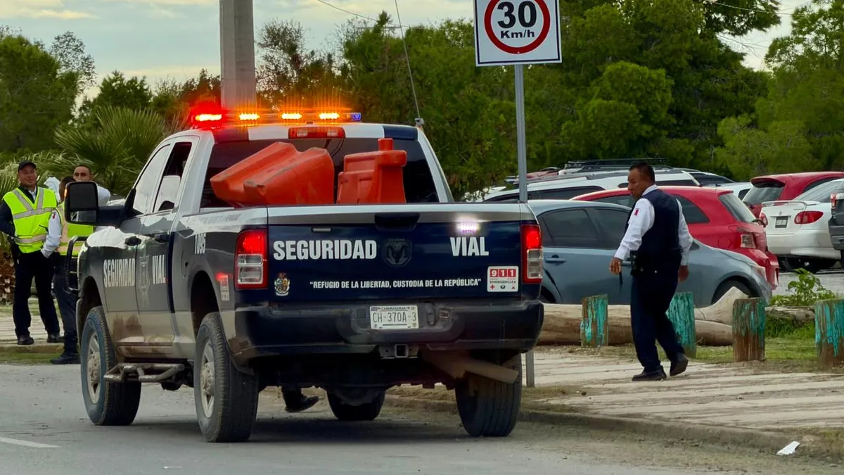 Cierran calles por carrera del 53 aniversario de la UACJ