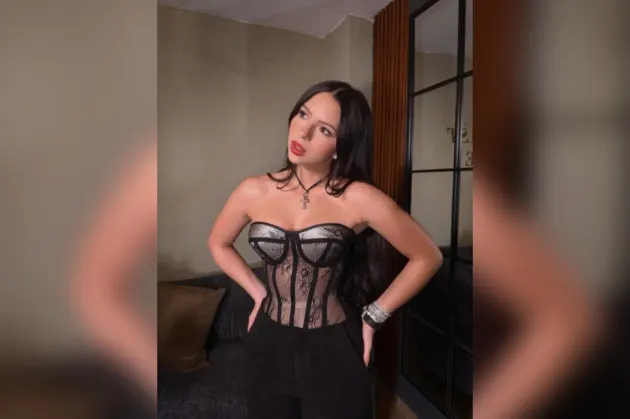 Sorprende Ángela Aguilar con radical cambio de look y desata reacciones en redes