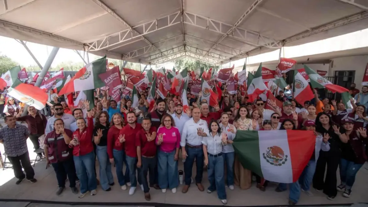 Reaparece Andrea Chávez con su bebé en acto público de Morena en Chihuahua