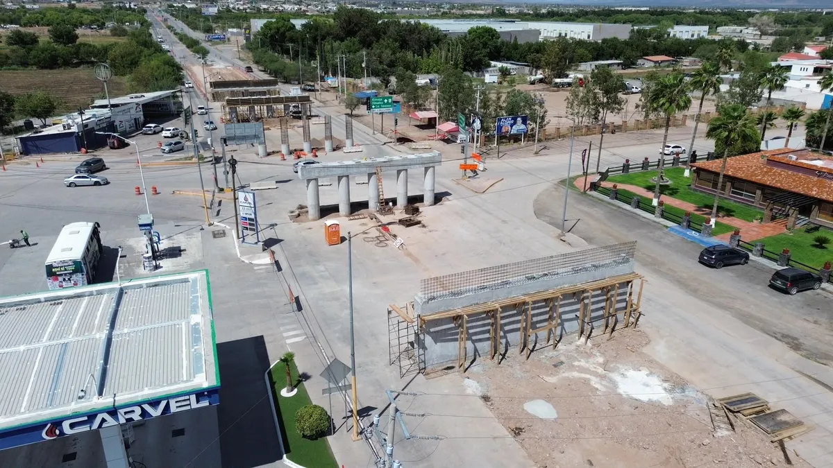 Construcción de Paso Superior en Chihuahua capital registra 33% de avance