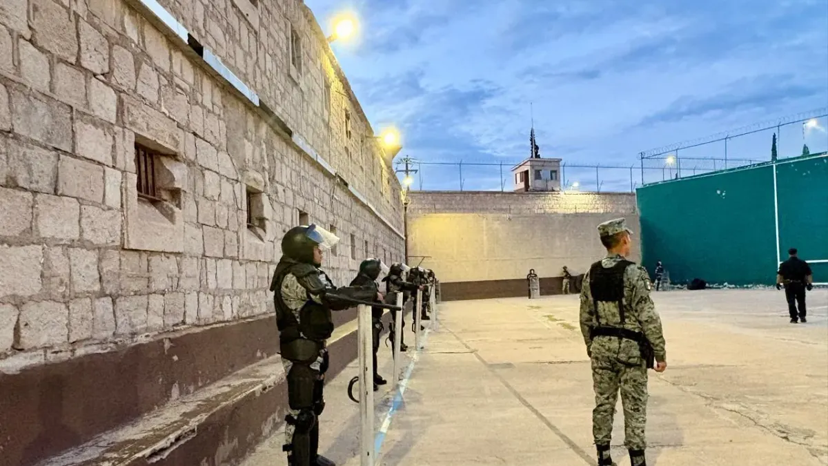 Realizan operativo de revisión en Cereso Estatal 2 de Chihuahua