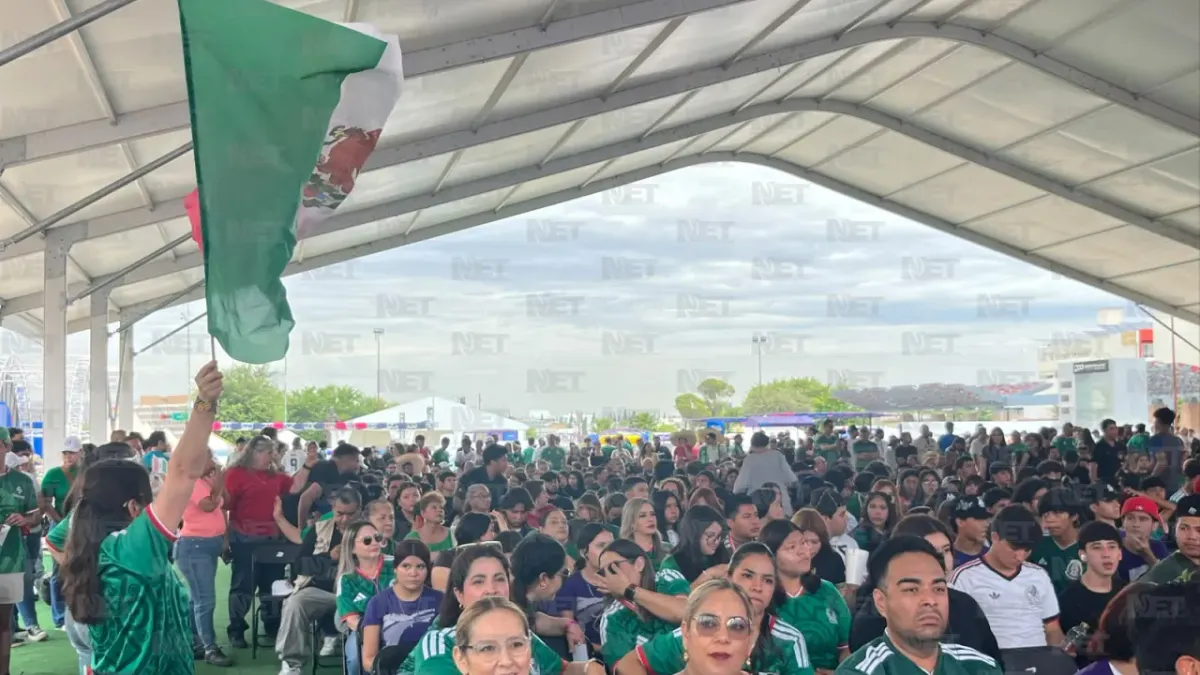 Cientos viven la pasión mundialista en el Fan Fest de Chihuahua