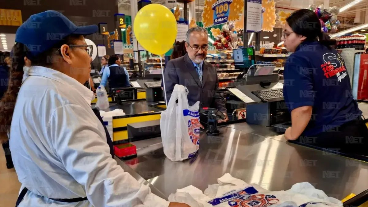 Recibe S-Mart Paseo Esmeralda a sus primeros clientes