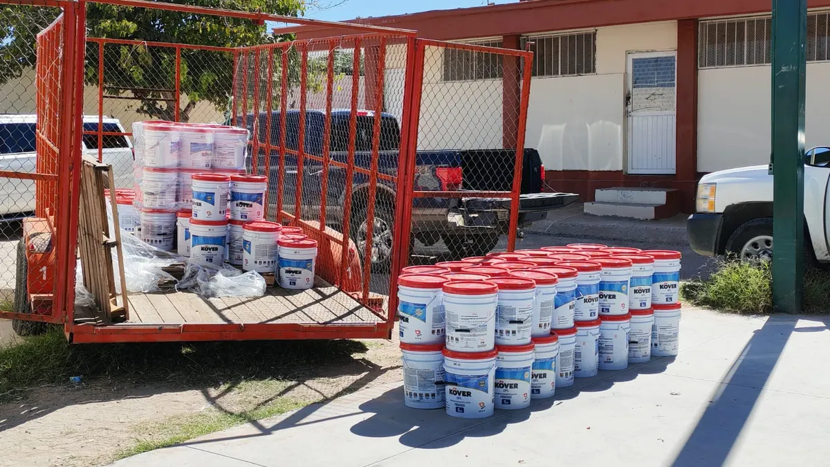 Atienden daños en 68 planteles de Juárez tras intensas lluvias