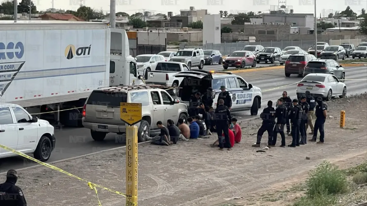 Detienen a presuntos 'polleros' en operativo sobre el bulevar Cuatro Siglos