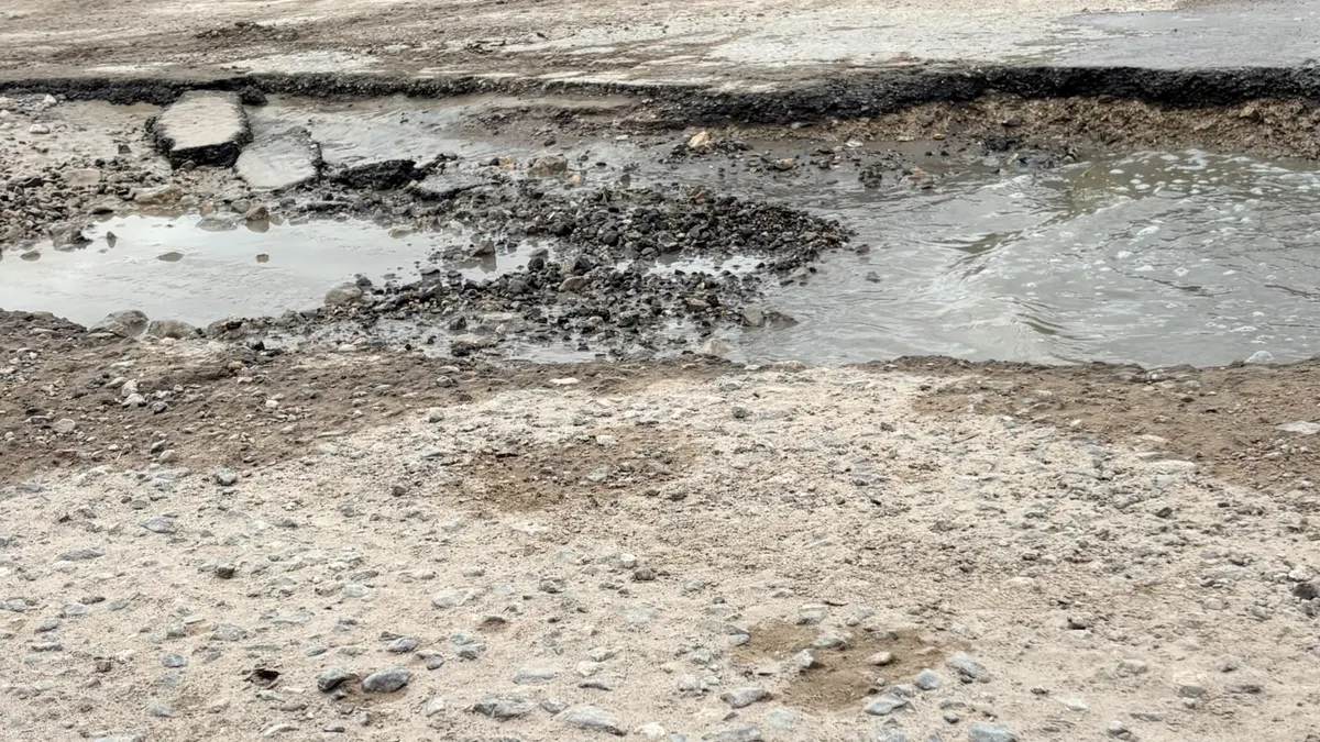 Arranca rehabilitación de carretera Juárez-Porvenir tras daños por lluvias
