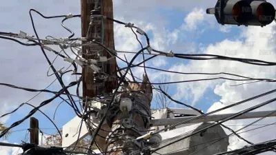 Retiran 75 km de cableado en desuso en Juárez; sigue la Zona Centro