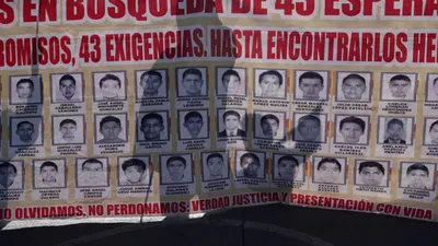 A 12 años, la exigencia sigue: marcha por los 43 de Ayotzinapa en CDMX