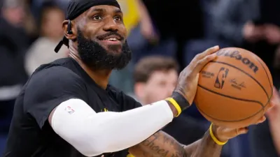 Revela LeBron James las razones de su fichaje con los 76ers de Filadelfia