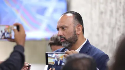 Municipio y JMAS unen fuerzas por las calles tras lluvias en Juárez