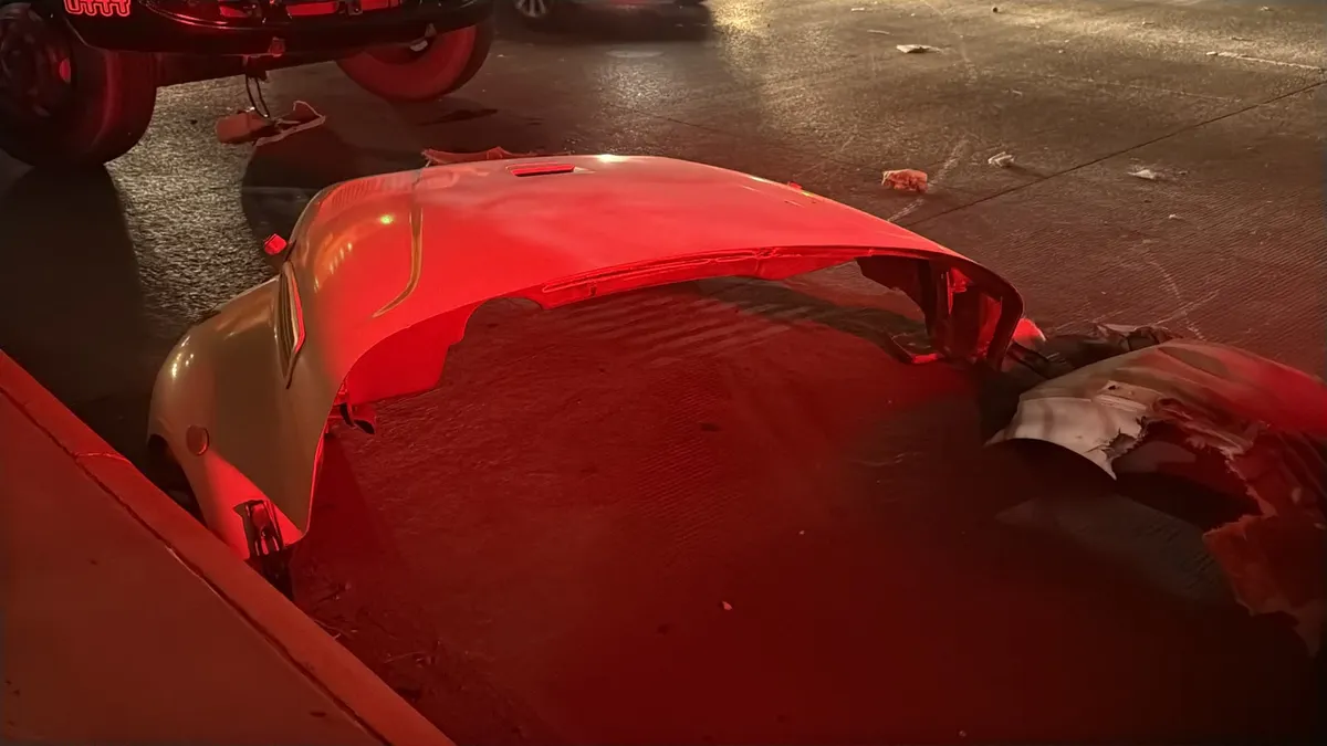Choque múltiple de camiones deja 7 trabajadores heridos en el Juan Pablo II