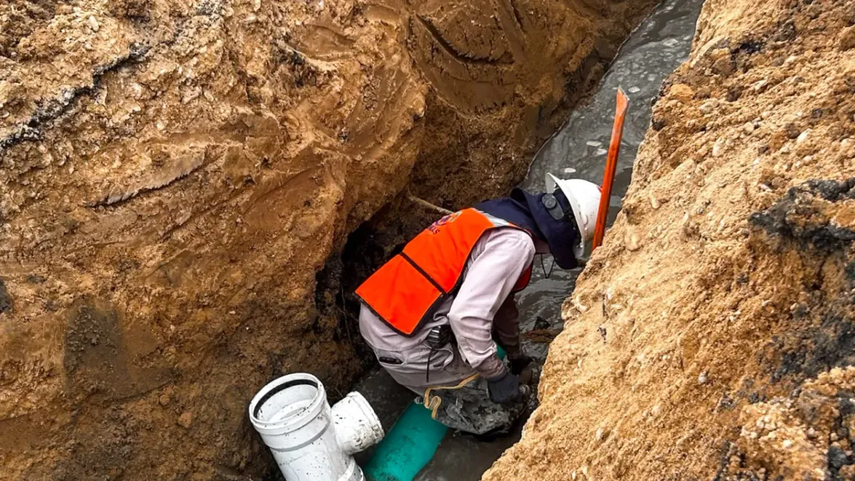 Repara JMAS hundimientos por colapso de drenaje en varios puntos de la ciudad