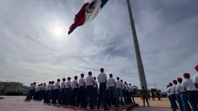 Destaca Chihuahua cooperación internacional durante acto del 5 de Mayo