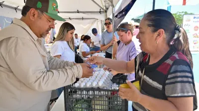 Reúne Mercadito Más Barato a cientos de familias en Chihuahua