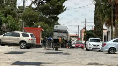 Realiza Obras Públicas trabajos de bacheo en 25 calles de Juárez
