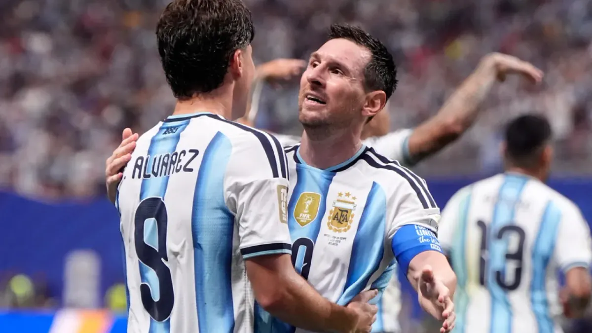 Logra Argentina dramática remontada ante Egipto y avanza a cuartos de final