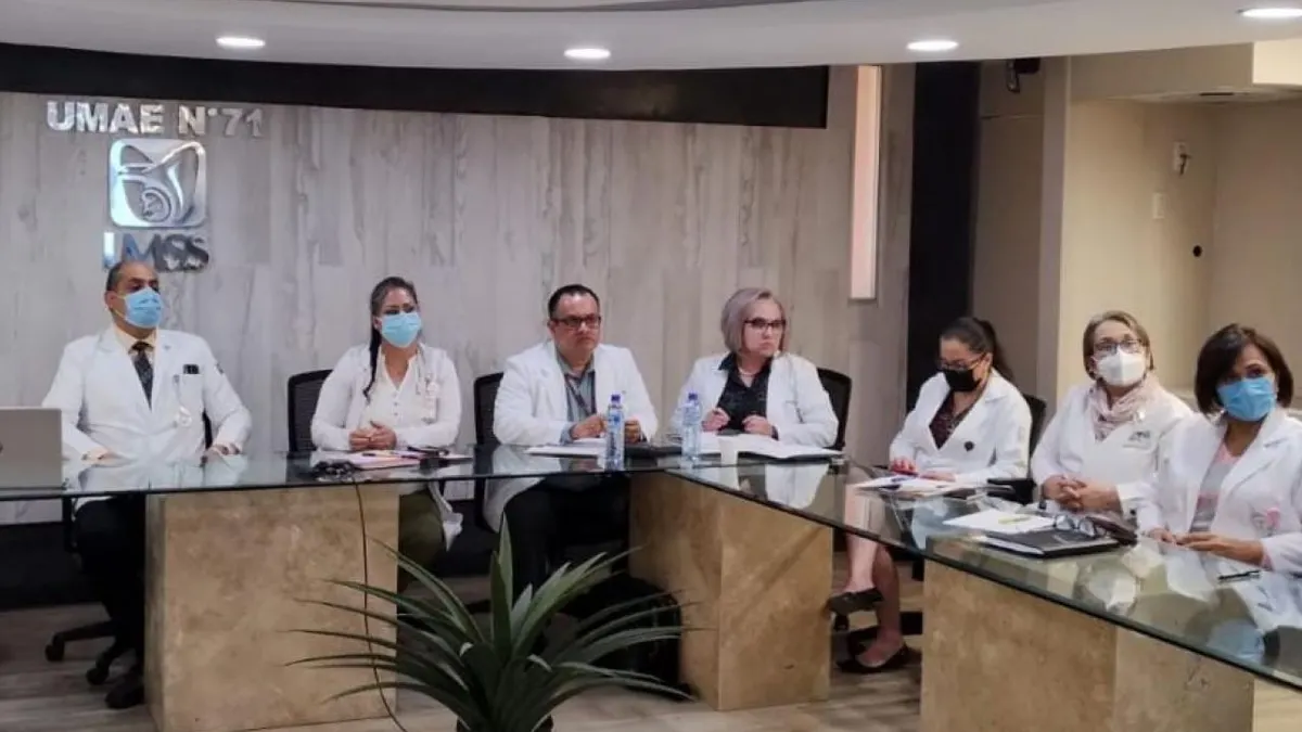 Se reúnen directivos del IMSS para mejorar atención
