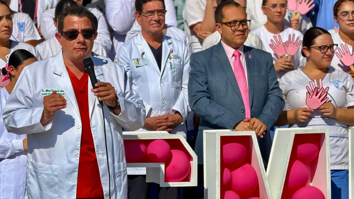 Promueve Centro Médico de Especialidades la prevención del cáncer de mama