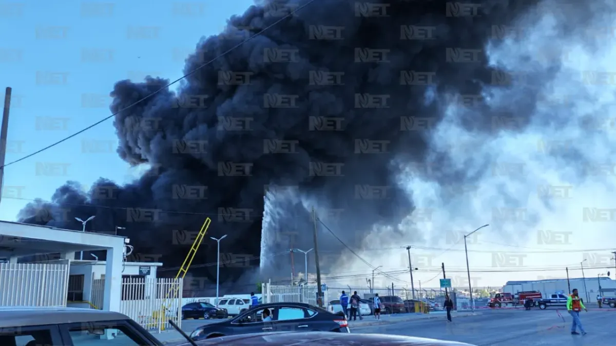 Incendio en Sun Packaging afectó temporalmente calidad del aire en Juárez