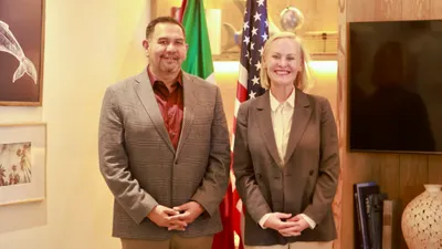 Dialogan Pérez Cuéllar y cónsul de EU sobre cooperación y soberanía