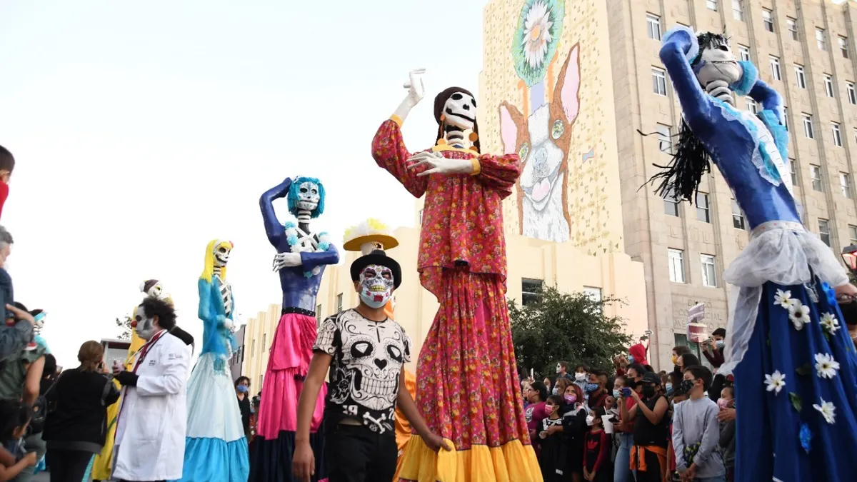 Lanzan convocatoria para desfile de Día de Muertos en Chihuahua