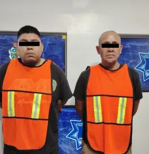 Detienen a dos hombres armados tras persecución en Paseo de la Victoria