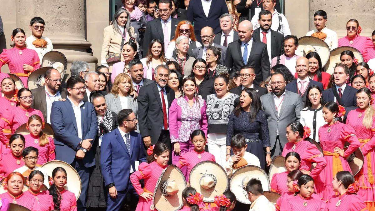 Presenta Clara Brugada reformas y nuevo campus de la UNAM en su Segundo Informe