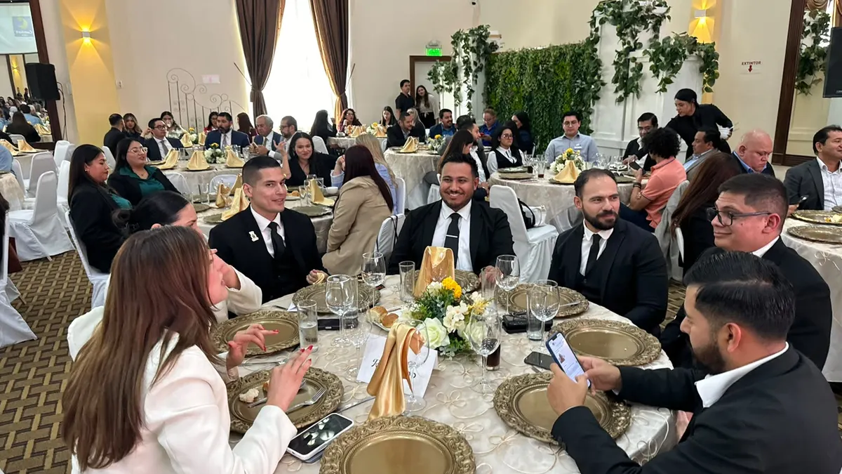 Celebran hoteleros de Juárez 76 años con ponencia sobre el TMEC