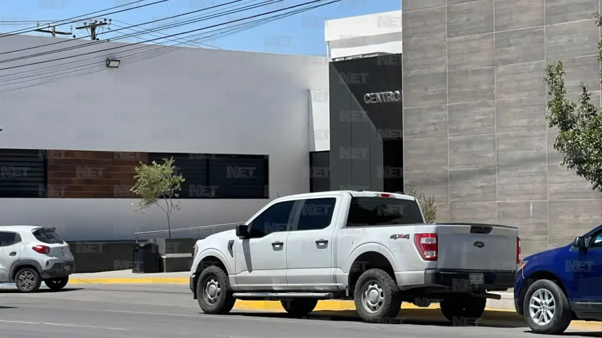 Agente de la FGR se dispara accidentalmente en un pie en Juárez