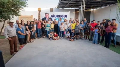 Escucha César Jáuregui necesidades de vecinos de la colonia Luis Donaldo Colosio