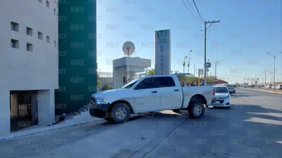 Llega adolescente baleado al IMSS; familia lo retira sin esperar a la Policía